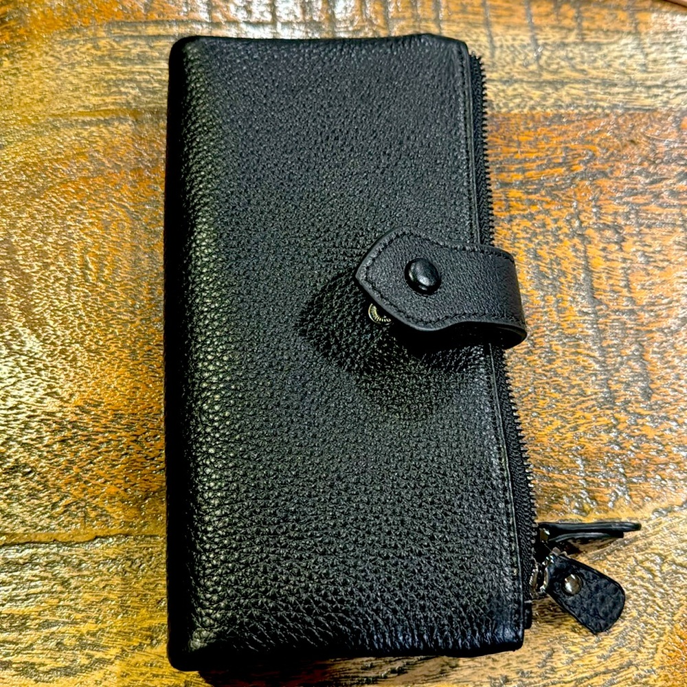 Black Soft Leather Booklet Wallet